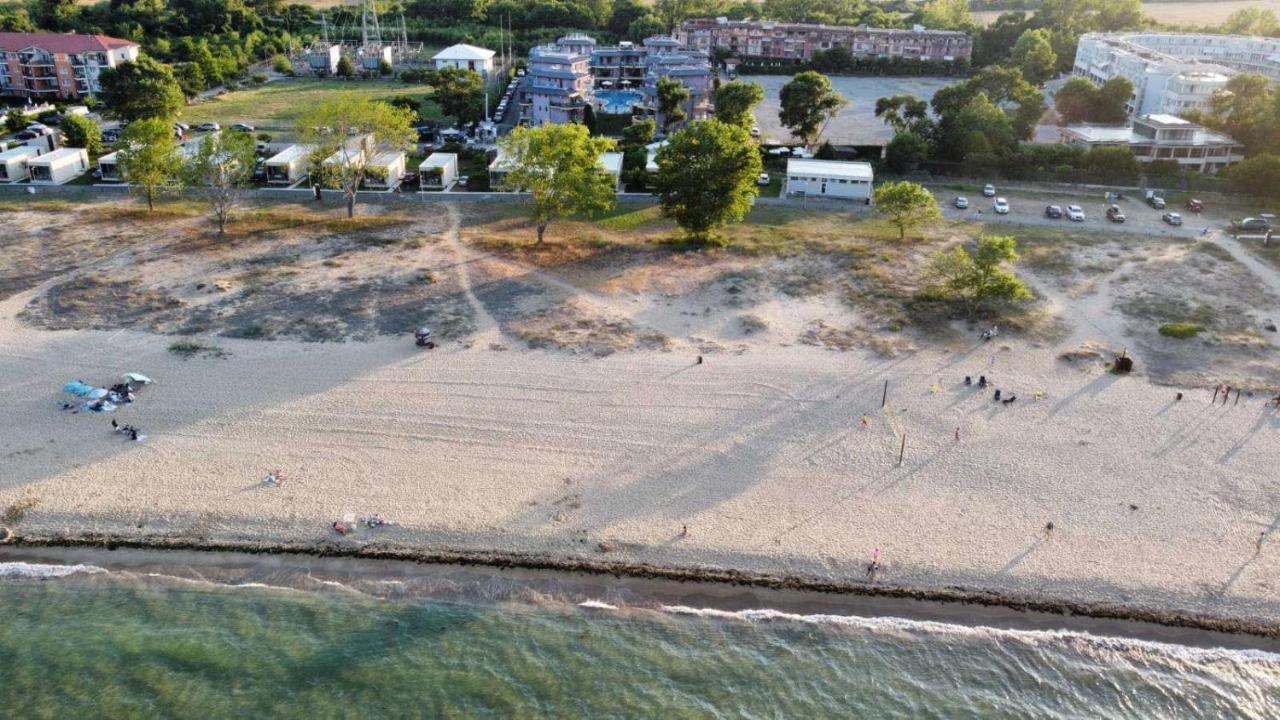 Къмпинг Градина Луксозен Апартамент Τσερνομόρετς Εξωτερικό φωτογραφία